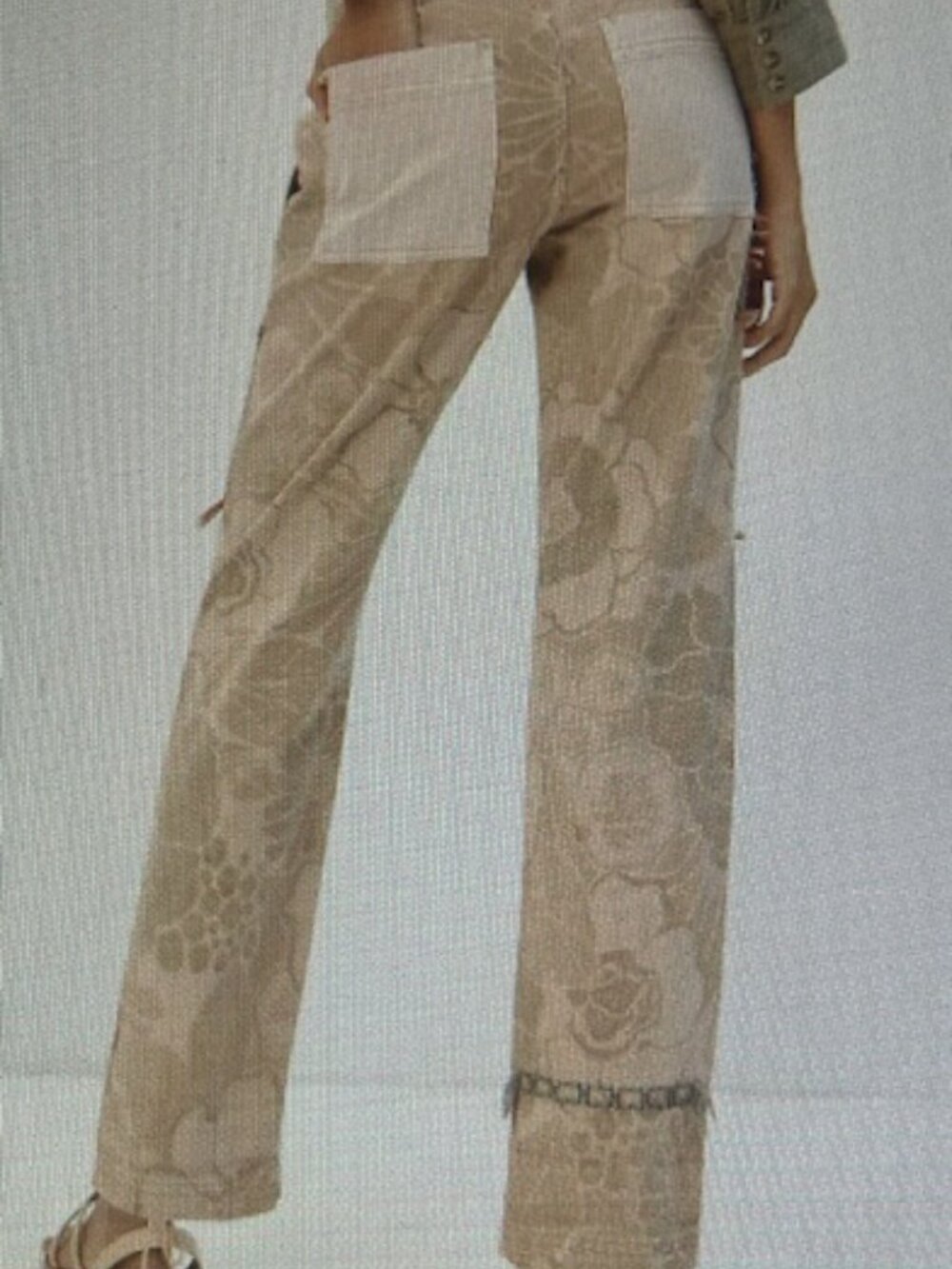 Anthropologie x Pilcro The Camp Wanderer Khaki Tan Floral Patchwork Pants - Picture 2 of 16